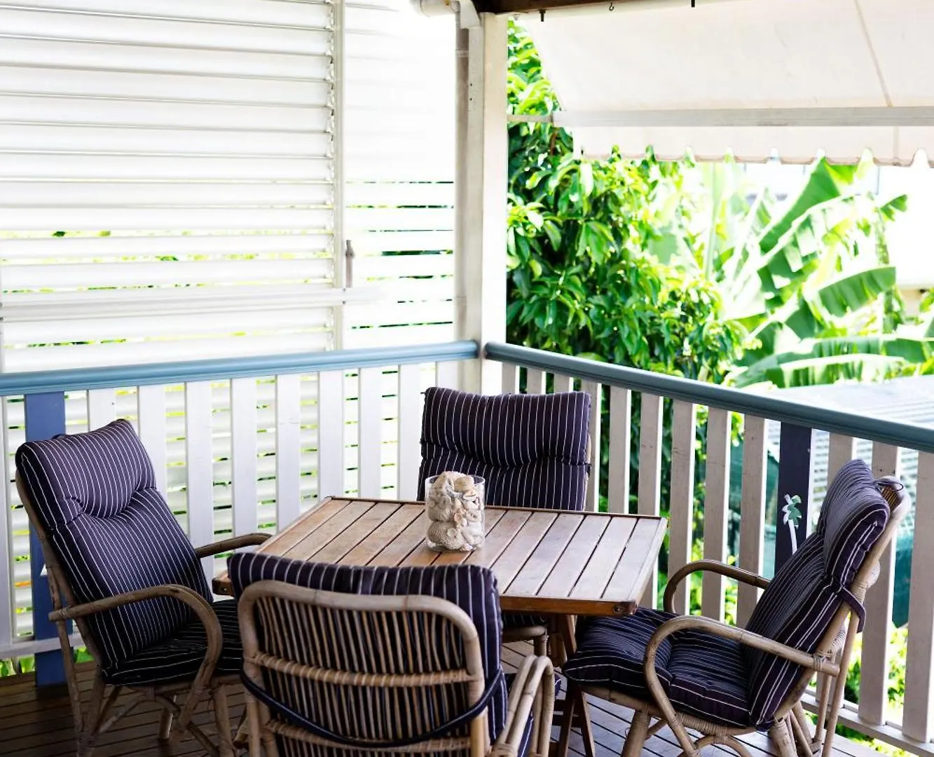 Villa Heavenly Palms On Collinson Westcourt 0*,  Australia