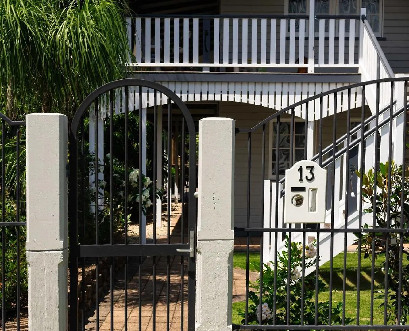 Casa vacanze Villa Heavenly Palms On Collinson Westcourt Australia